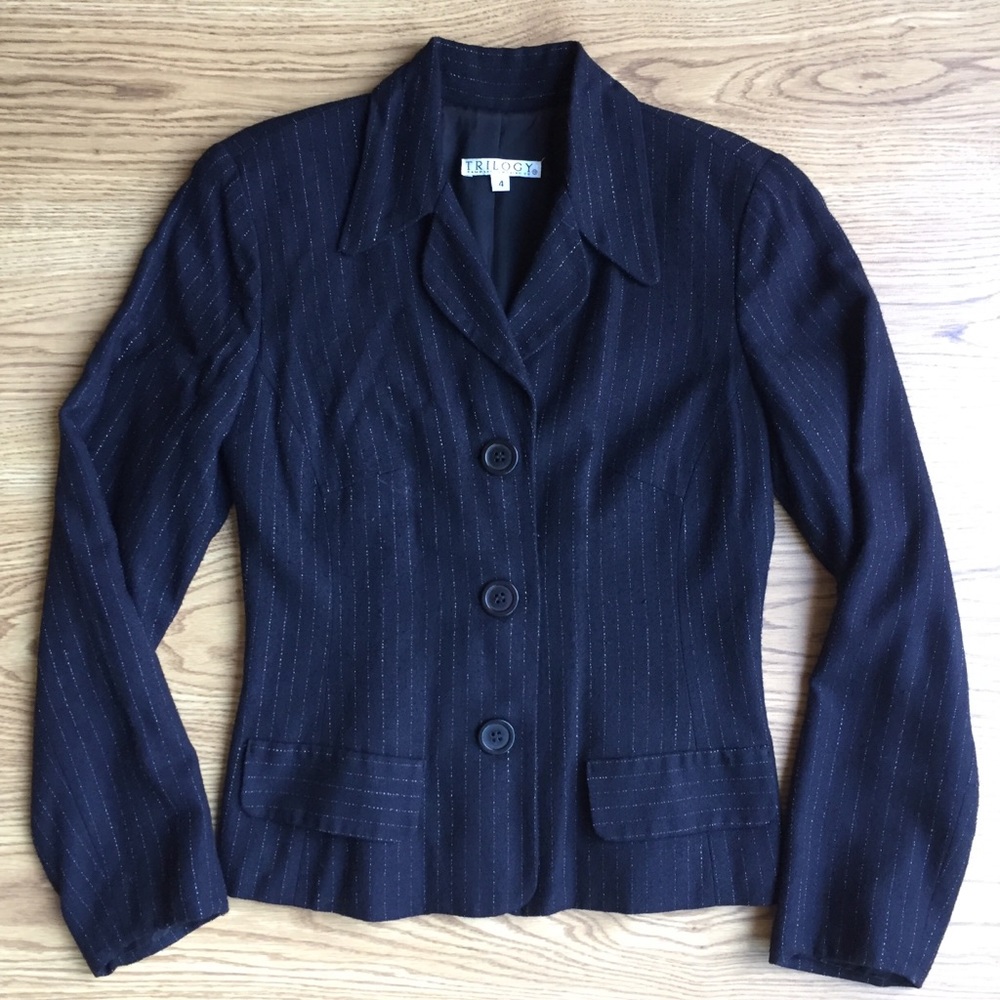 Vintage Trilogy Black Pinstripes Blazer size 4